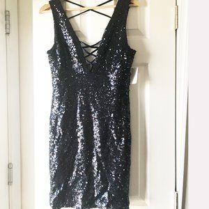 B. Darlin navy sequin fitted plunging neckline